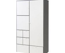 Visthus wardrobe