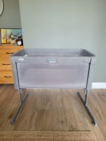 Joie Roomie Glide cot co-sleeper