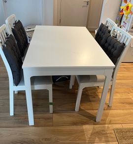 IKEA ekedalen extendable Dining table and four chairs
