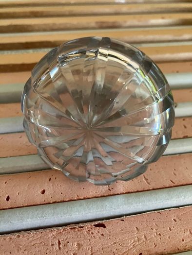 Crystal decanter stopper