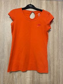 Nike tshirt size M