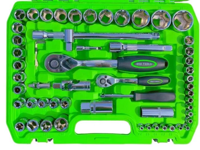 108 Piece 1/4 & 1/2 Drive Socket, Ratchet & Bit Set