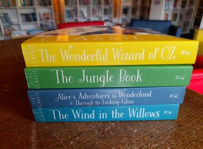 Four Mini Classic books bundle E4