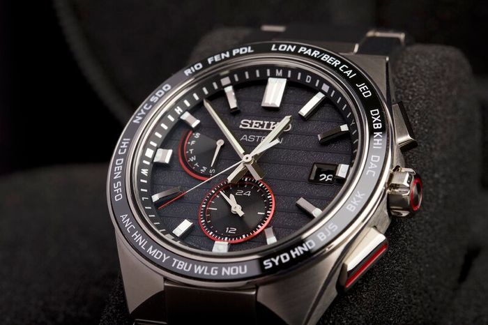 Seiko Astron Japan Airlines 70th Anniversary Limited Edition (Brand-new)