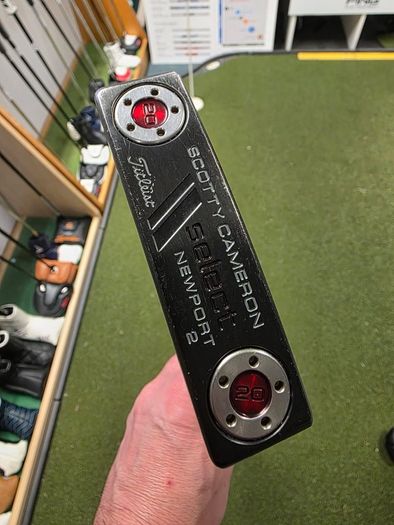 Scotty Cameron Select Newport 2 Putter 33"