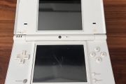 Nintendo DSi white