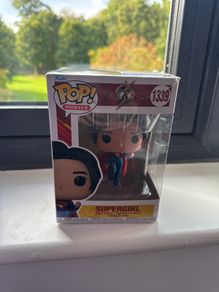 Funko POP Supergirl Action figure 1339