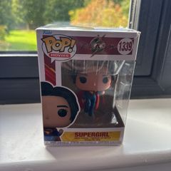 Funko POP Supergirl Action figure 1339