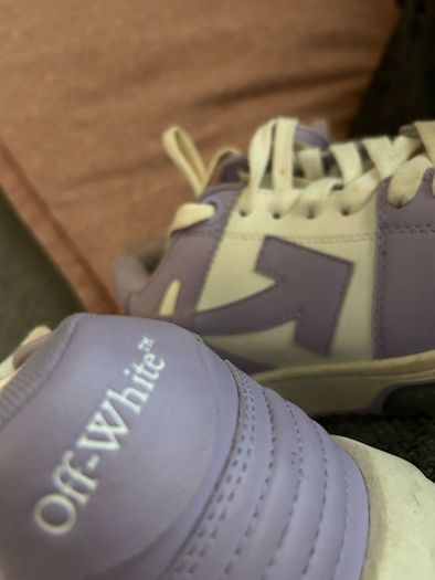 Off White Women's Trainers