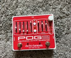 POG 2 (octave guitar pedal) (incl. box and manuals)