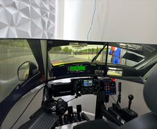 Full race rig simulator drift triple 32" curved moza simagic all good stuff