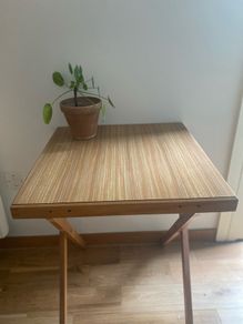 Foldable Table