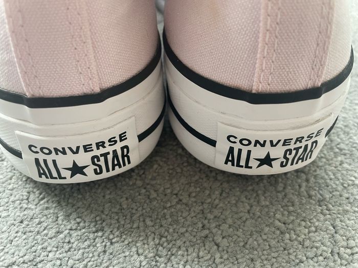 pink converse, size 6.5