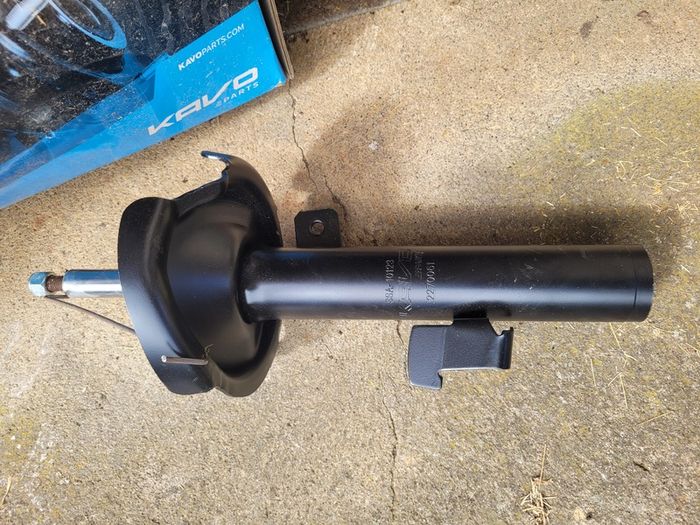 Ford Focus II Front Shock Absorber