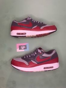 Rare Nike Air Max 1 Essential