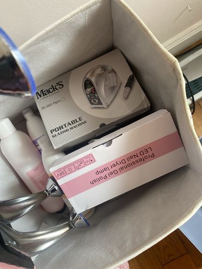 nails sets and products