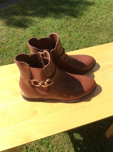 boots