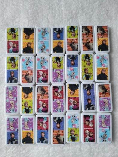 Disney Frozen Dominoes, like new