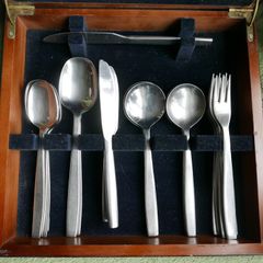 Vintage Boxed Cutlery Set