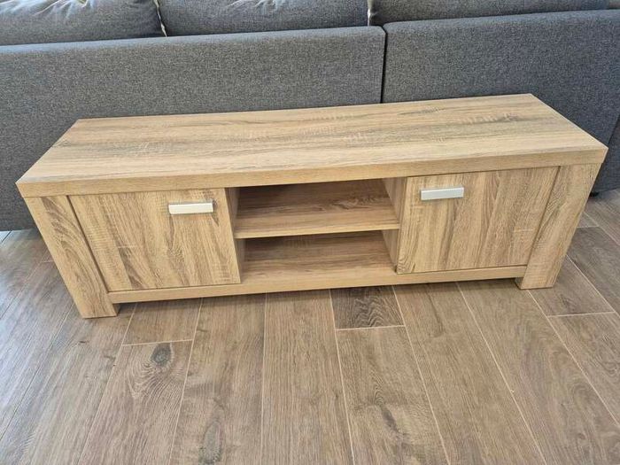 Pine-look TV cabinet with storage