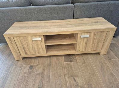 Pine-look TV cabinet with storage