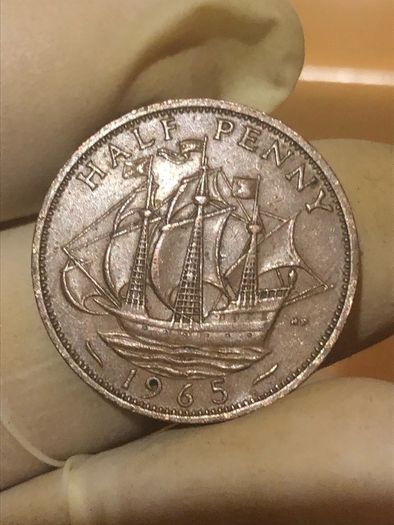 Elizabeth Halfpenny  x28 Pictures of each coin