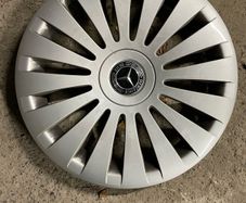 Mercedes 17 inch Hub Cap