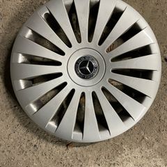 Mercedes 17 inch Hub Cap