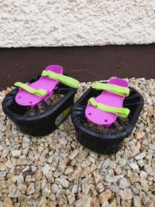 Moon shoes