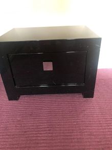 Black side locker