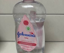 Johnson's Baby Oil