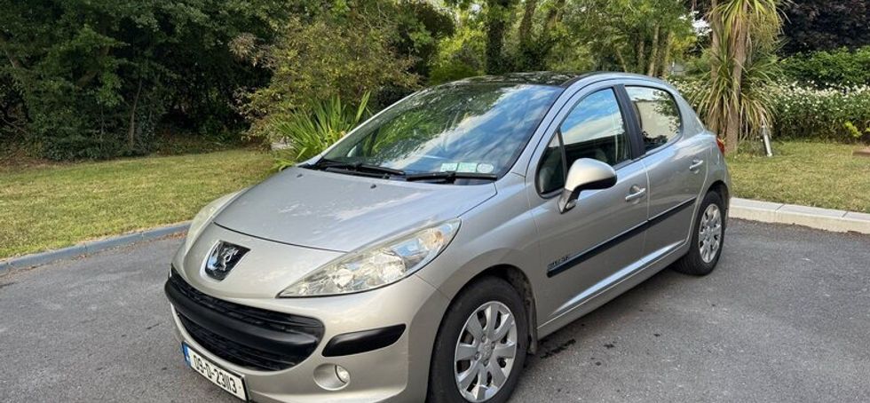 Peugeot 207 Biarritz 1.4 5 Door 2009