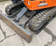 Hitachi 26u mini digger