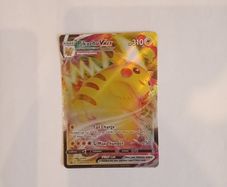 Pikachu VMAX