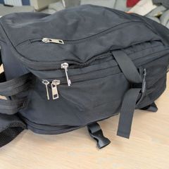 Cabin bag 40 x 20 x 28 cms