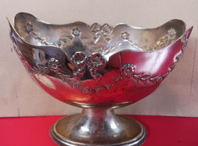 Francis Howard/ Sheffield Silver Plate/ pedestal bon bon dish