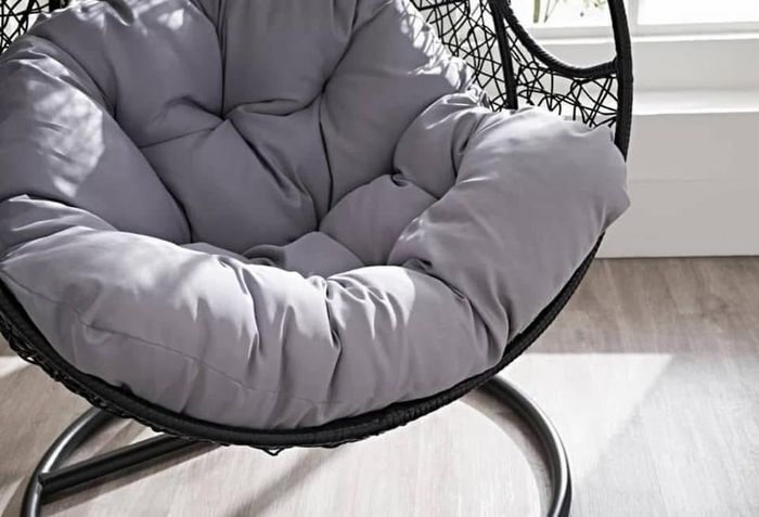 New Rattan Hanging Swing Egg Chairs / Delivery