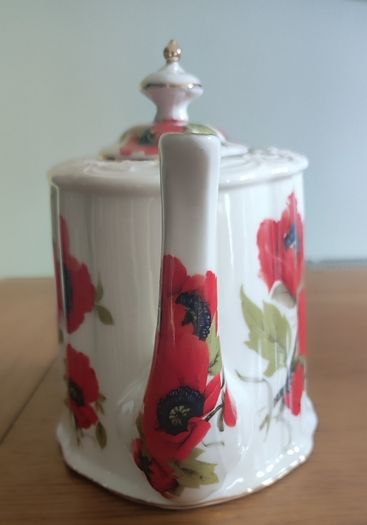 teapot