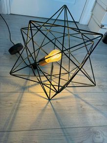 2 Pendant Ceiling Lights