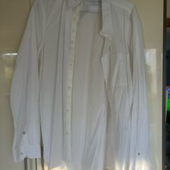 Calvin Klein gents shirt.. white.. slim fit