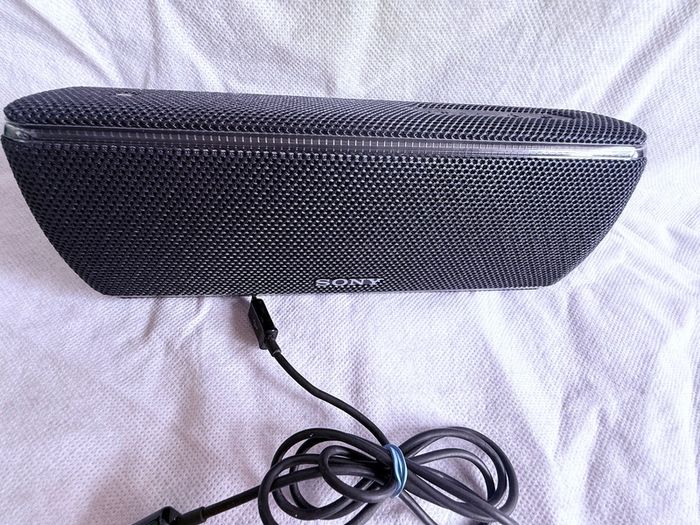 Sony SRS-XB31 Portable Wireless Bluetooth  Speaker