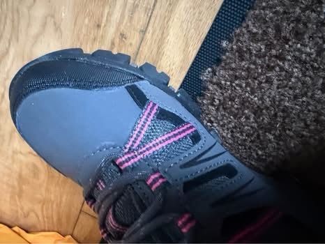 hiking shoes kids