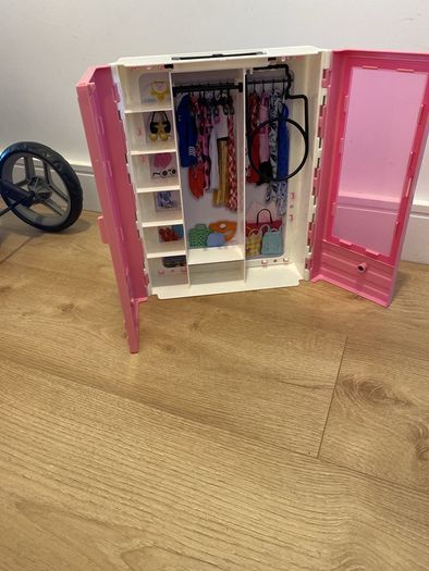 Barbie Wardrobe