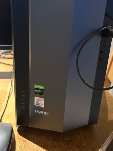 Gaming PC+ Monitor Package