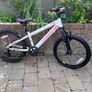 Adventure Mountain bike in great condition size 20 Image 2
