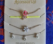 Set of 4 Bracelets Accessorize