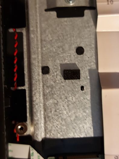 Acer Aspire R14, in excellent cosmetic condition, for parts or repair, No SSD or RAM, everything else is good