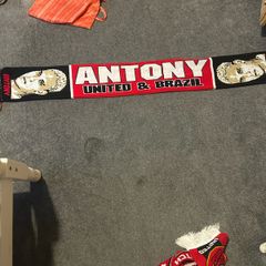 3 man united scarves