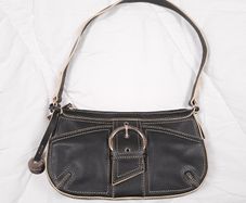 Tula Leather Black Shoulder Baguette Bag with Buckle