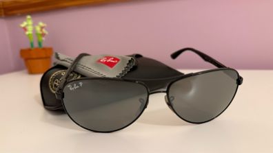 Ray-Ban P, carbon fibre